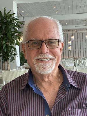 Robert, 72