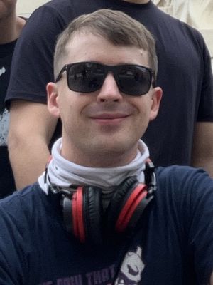 Thomas, 26