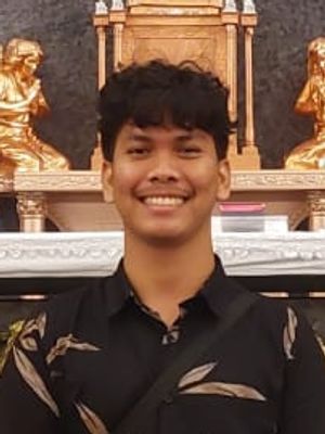 George, 25