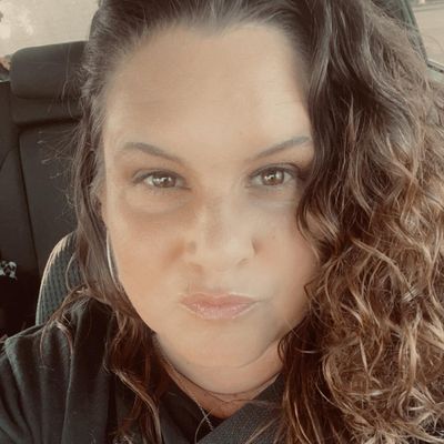Lynn, 46