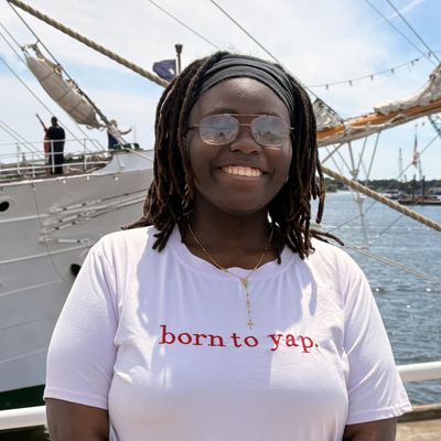 Amara, 23