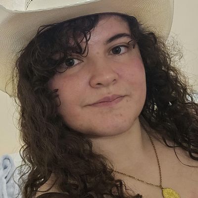Kateri, 23