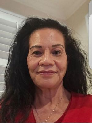 Suzan, 62