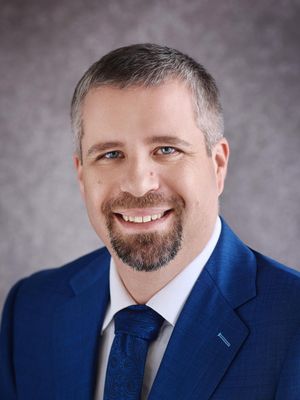 Greg, 43