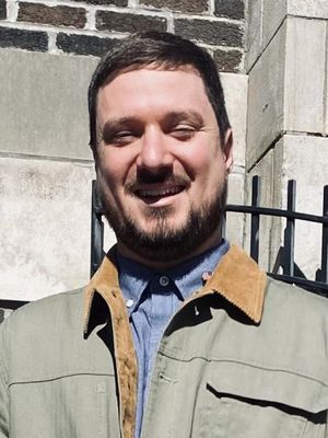 Sam, 32
