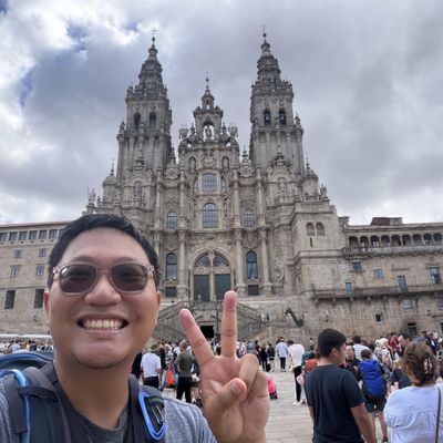 Antonio, 27