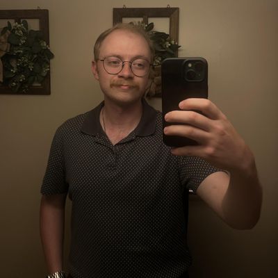 Alex, 26