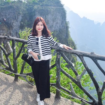 Josephine, 25