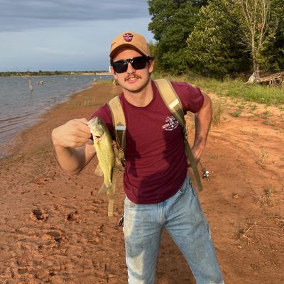 Raymond, 22