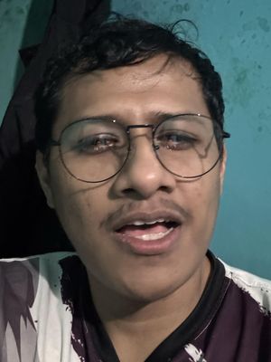 Kevin, 30