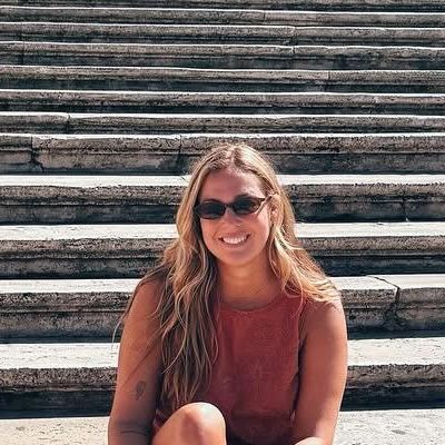 Celia, 32