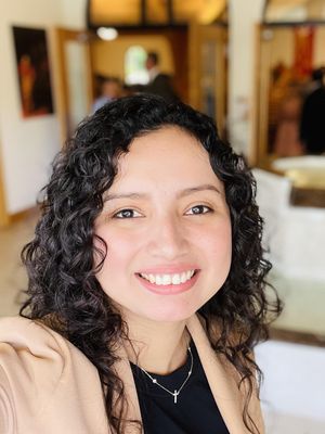 Elisa, 28