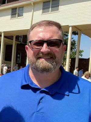 Clinton, 48