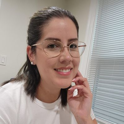 Diana, 38