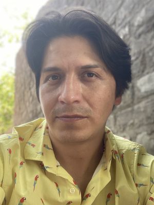 Cristian, 39
