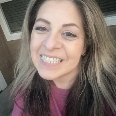 Rachel, 52
