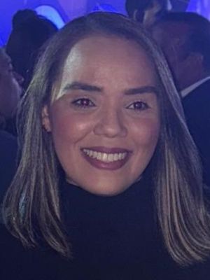 Gabriela, 29