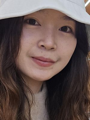 Deby, 30