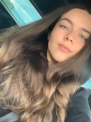Mariana, 29