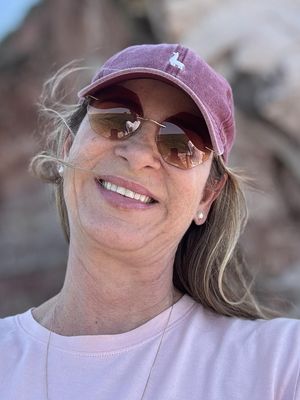 Rochelle, 53