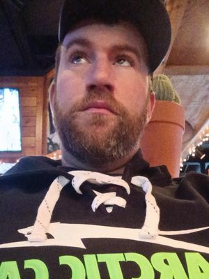 Richard, 33