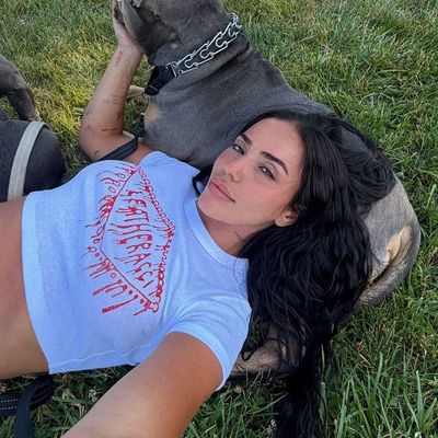 Arianna, 31