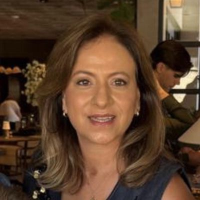Laura, 56