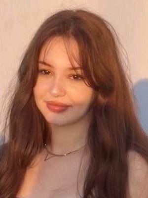 Aya, 33