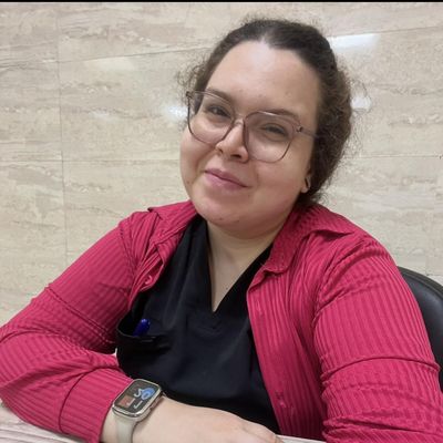 Merna, 25