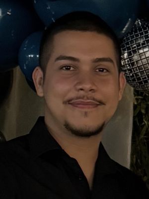 Javier, 24