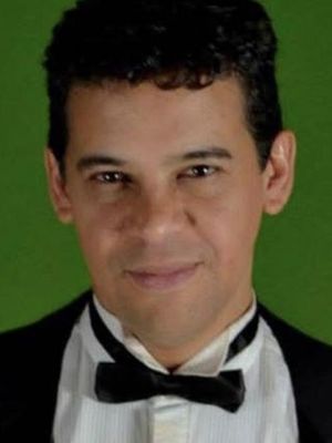Julio Cesar, 51