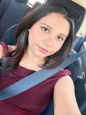 Myra, 31