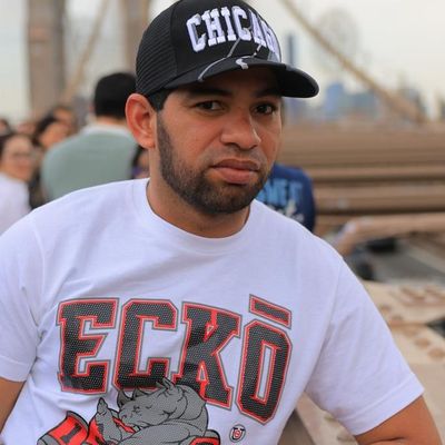 Jose, 32