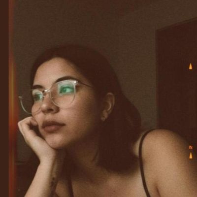 Lucero, 26