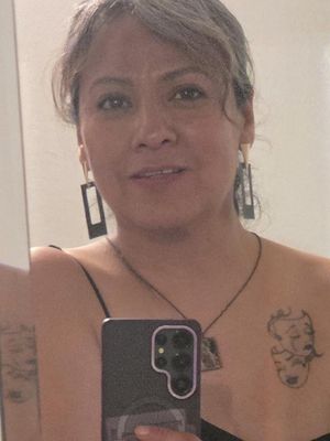 Graciela, 46