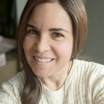 Mariella, 55