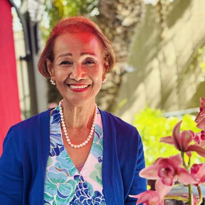 Lynda, 78