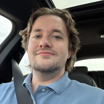 Zachary, 31