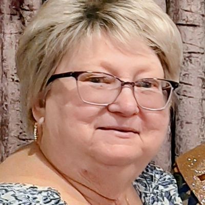 Deborah, 74