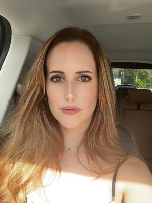 Allyson, 39