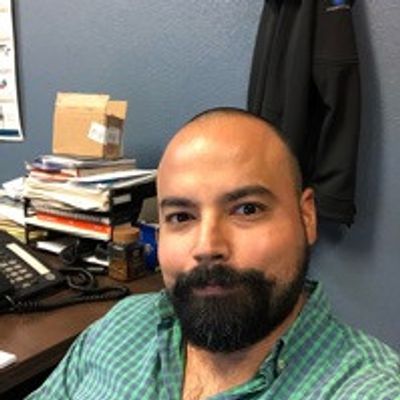 Fernando, 44