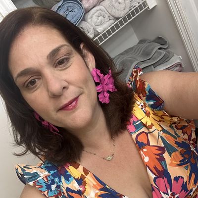 Christina, 46
