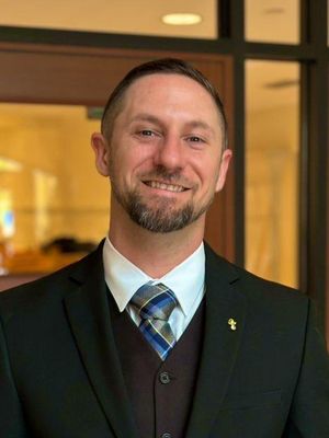 Brad, 38