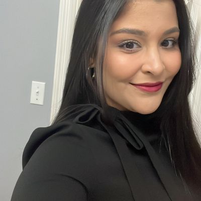 Rafaela, 29