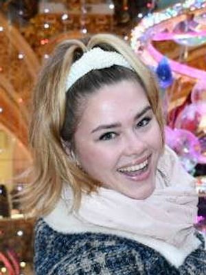 Julianna, 23