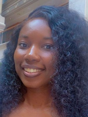 Chiamaka, 28