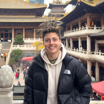 Kyle, 26