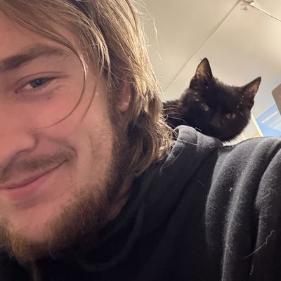 Thomas, 23
