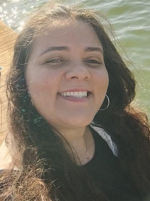 Raiane, 33