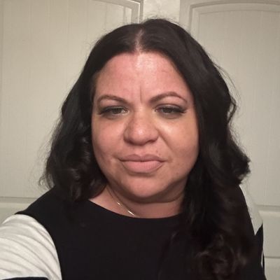 Meghann, 47